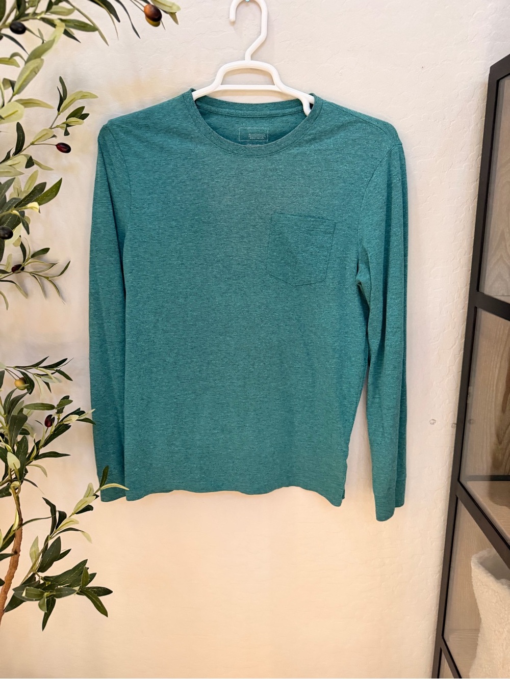 Men's Long Sleeve Pocket Tee - Teal